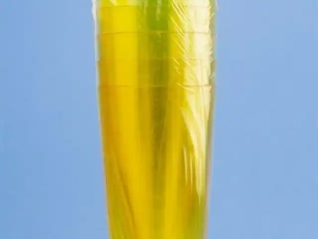 Бокал для шампанского 100мл  Флютэ  желтый (низкая черная ножка)(6шт=1уп/75уп) арт.1009