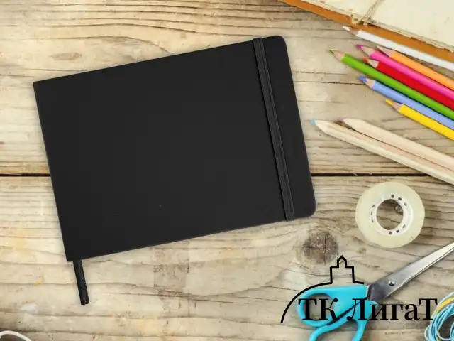 Скетчбук, слоновая кость 140 г/м2 210х148 мм, 80 л., КОЖЗАМ, резинка, BRAUBERG ART CLASSIC, черный, 113198