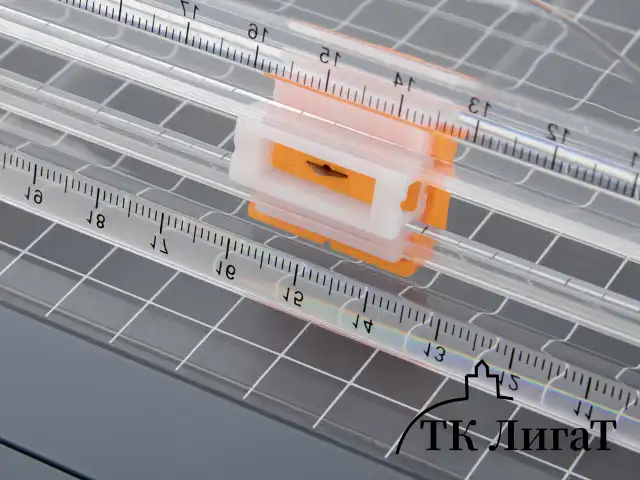 Резак роликовый с органайзером BRAUBERG SPECIAL, до 12 л., длина реза 310 мм, А4, 532329