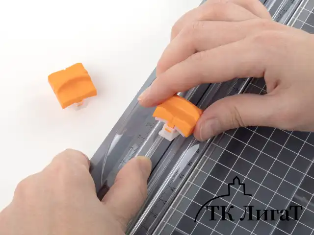 Резак роликовый с органайзером BRAUBERG SPECIAL, до 12 л., длина реза 310 мм, А4, 532329