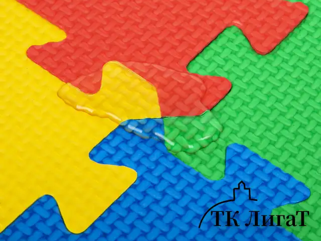 Коврик-пазл напольный 0,9х0,9 м, мягкий, "Машинки", 9 частей 30х30 см, толщина 1 см, ЮНЛАНДИЯ, 664667