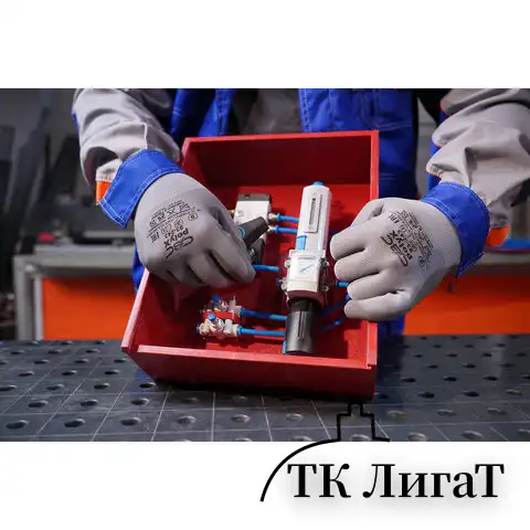 Перчатки полиэфирные ПОЛИКС маслостойкие 1 пара, 15 класс, 30-32 г, размер 9, покрытие - облив ПОЛИУРЕТАНОВОЕ, эластичные и комфортные, СВС, 93-243 сер/сер