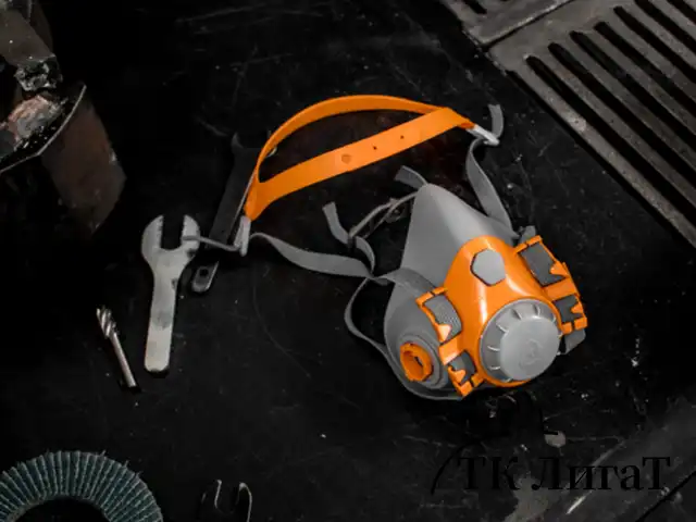 Полумаска фильтрующая Jeta Safety 6500, мягкий силиконовый материал, без фильтров, размер М, 6500-M
