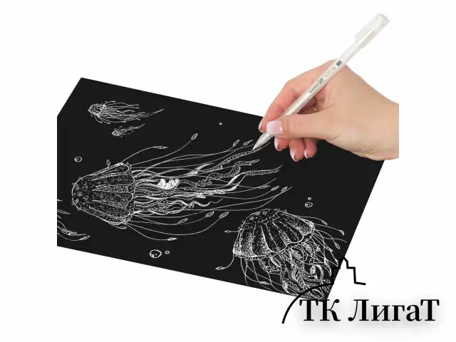 Ручка гелевая BRAUBERG Art Classic, БЕЛАЯ, корпус тонированный белый, узел 1мм, линия 0,5мм, 143418