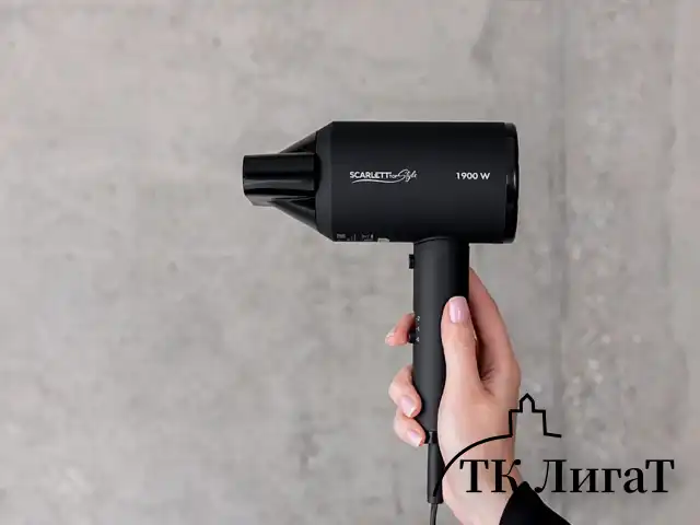 Фен SCARLETT SC-HD70I37, 1900 Вт, 2 скорости, 3 температурных режима, ионизация, черный
