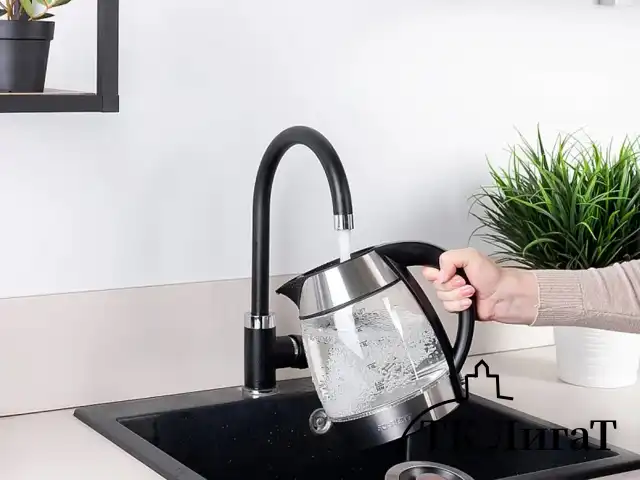 Чайник SCARLETT SC-EK27G13, 2 л, 2200 Вт, закрытый нагревательный элемент, стекло, стальной