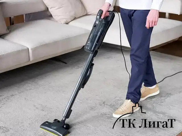 Пылесос вертикальный TIMBERK T-VCH-53, 2 в 1, мощность 600 Вт, контейнер 0,8 л, черный
