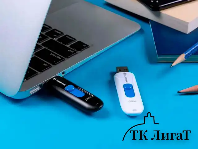 Флеш-диск 64 GB TRANSCEND JetFlash 790, USB 3.1, черный, TS64GJF790K